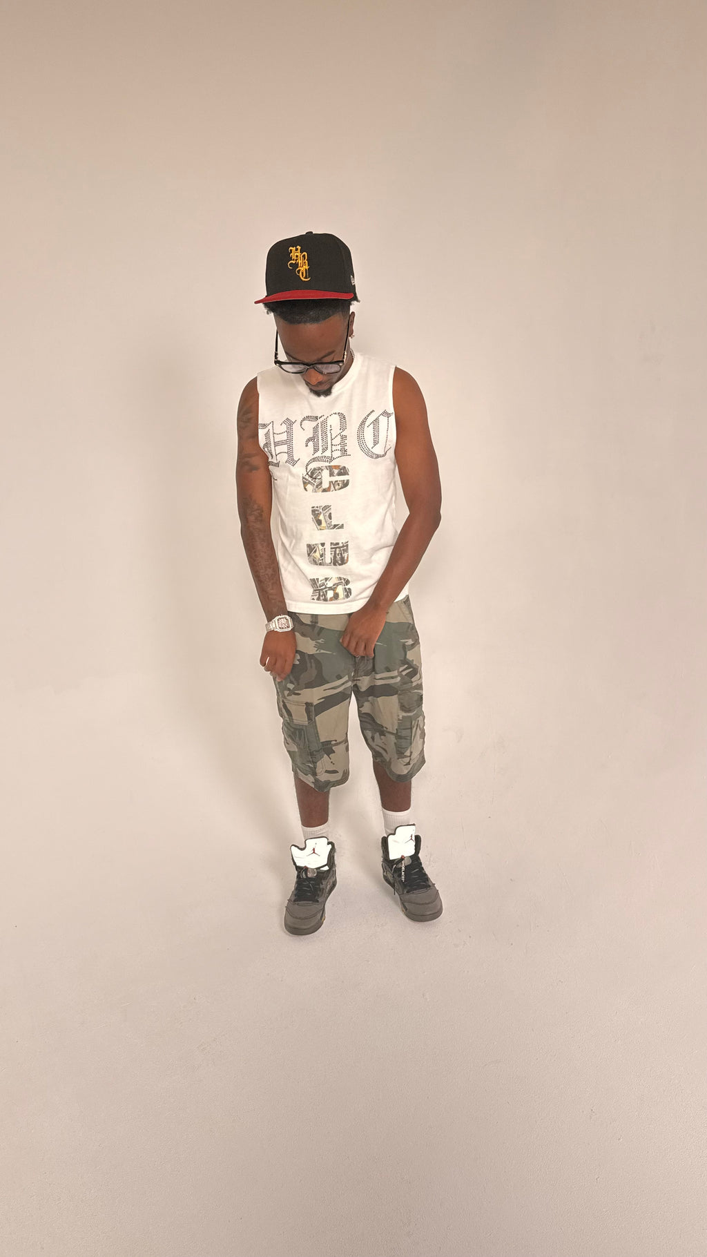 RHINESTONE HBC MUSCLE T